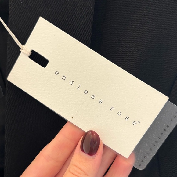 Endless Rose Blazer Romper NWT Size Medium - Picture 5 of 7